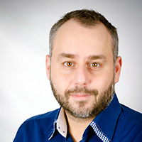 Associate Professor László Péter Lakatos