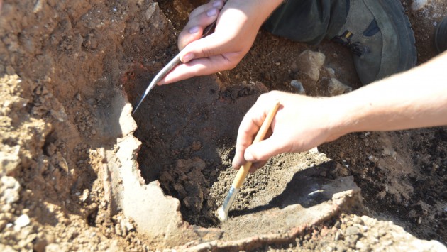 Big Dig urn