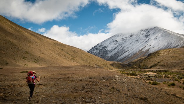 Running along the Ahuriri river 