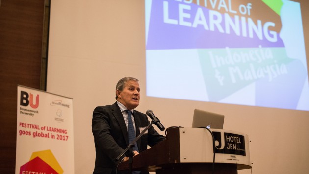 Guy Starkey speaks at industry roundtable