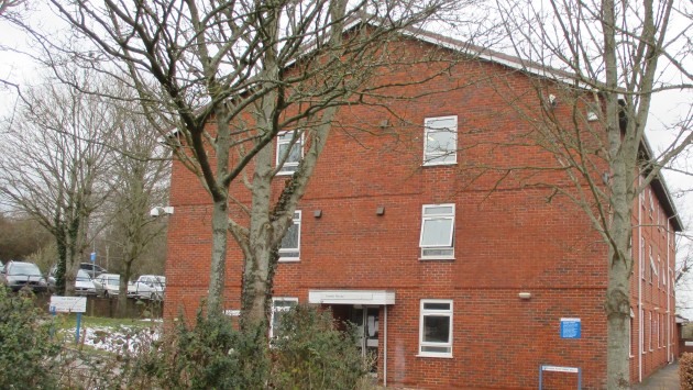Salisbury Hospital Accommodation - Grovely House