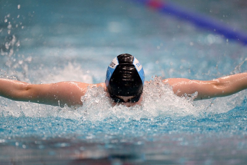 Lucy Pearce swimming