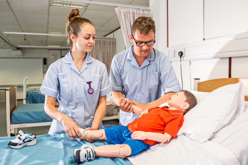BSc (Hons) Children's and Young People's Nursing