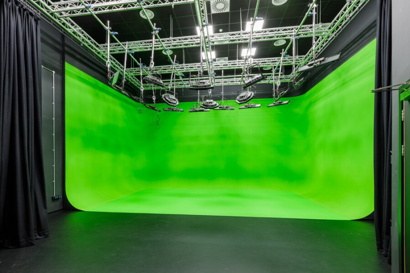 Green Screen Studio for the Faculty of Media & Communication, include stop motion picture technology