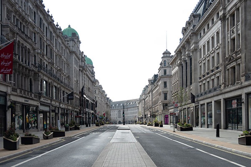 Regent Street in London, completely deserted 