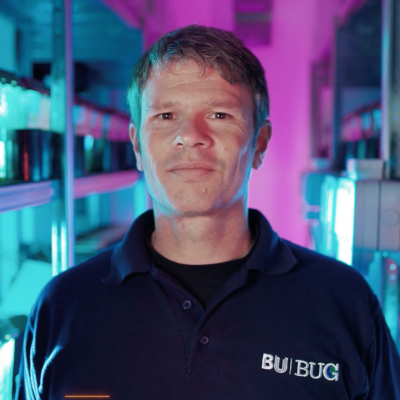 A head and shoulders image of Professor Robert Britton in the lab 