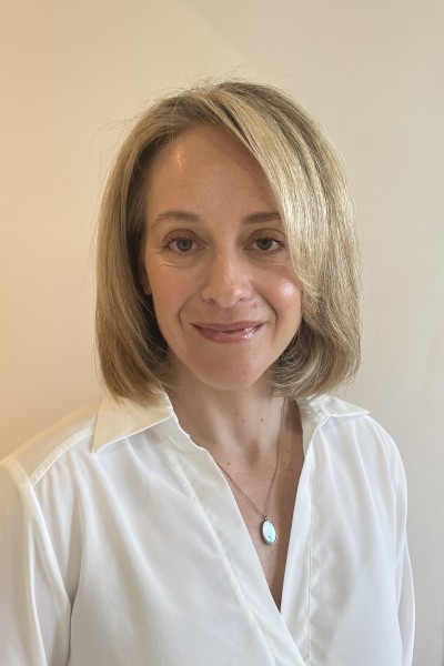 Head and shoulders image of Alison Benzimra
