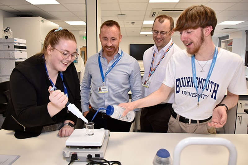 Biomedical Science Day - Students and UHD staff in the lab