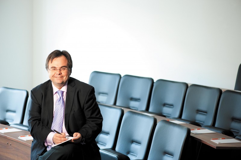 Professor Dimitrios Buhalis Professor Dimitrios Buhalis