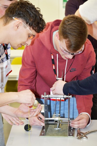 Students at the IMechE Design Challenge