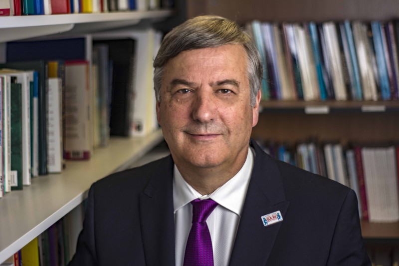 A head and shoulders photo of Keith