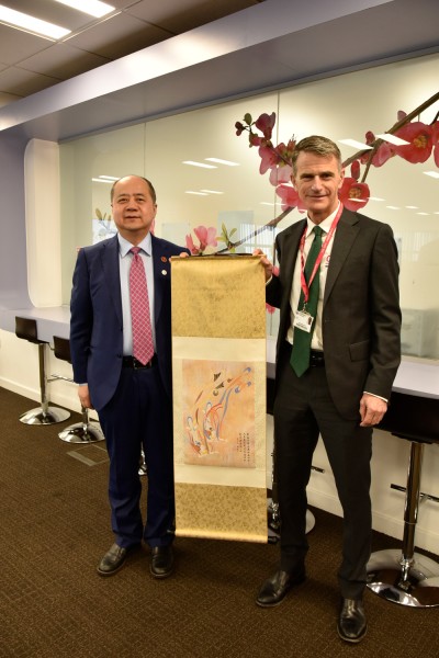 Professor Li Xun from Lanzhou University and Professor Rob Middleton from BU Professor Li Xun from Lanzhou University and Professor Rob Middleton from BU