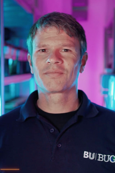 A head and shoulders image of Professor Robert Britton in the lab 