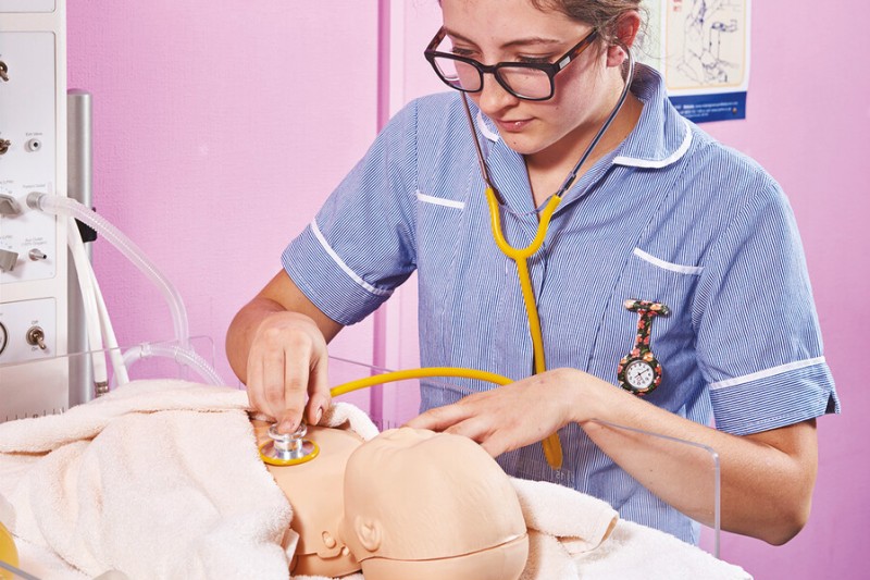 student midwife