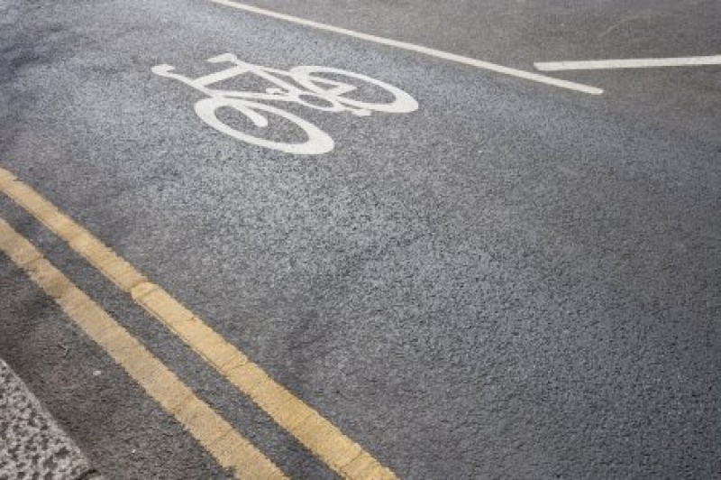 cycle lane on road