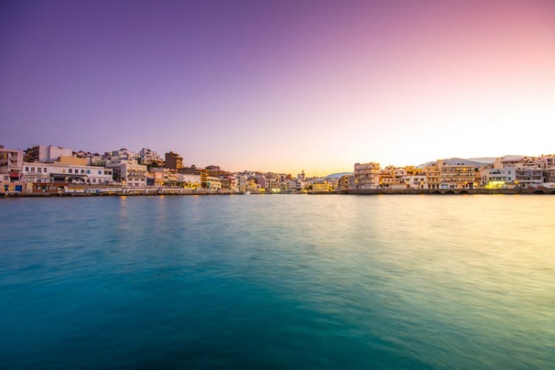 Attractive but dangerous locations. Georgios Tsichlis/Shutterstock.com Attractive but dangerous locations. Georgios Tsichlis/Shutterstock.com