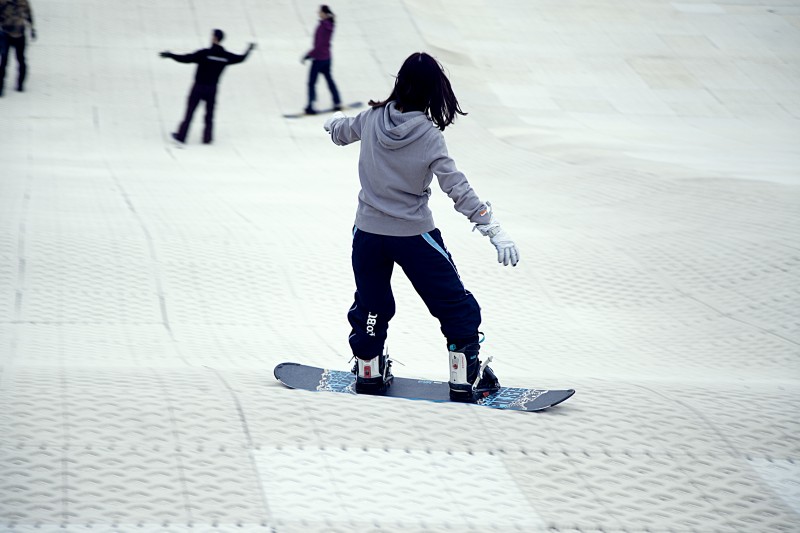 snowboarding